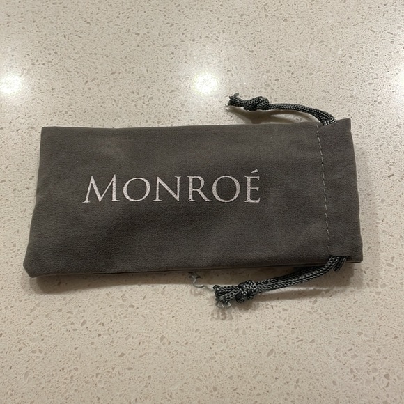 Monroé Classique Watch In Sunburst Solérose - Picture 4 of 7